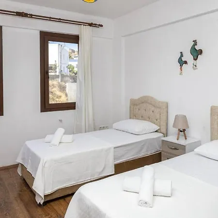 2 Brspacious House With Garden Apartament *